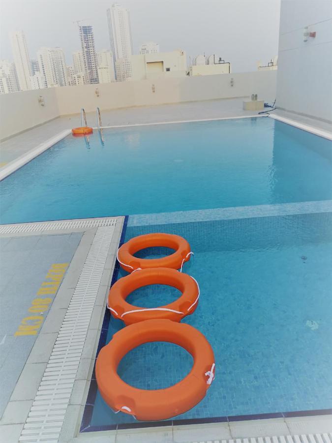 Infinity Juffair Suites Manáma Kültér fotó